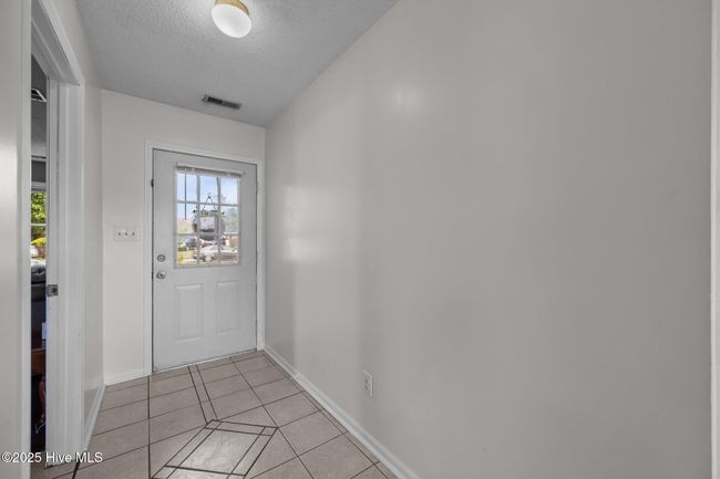 308 Dayrell Dr, House other with 3 bedrooms, 2 bathrooms and null parking in Hubert NC | Image 5