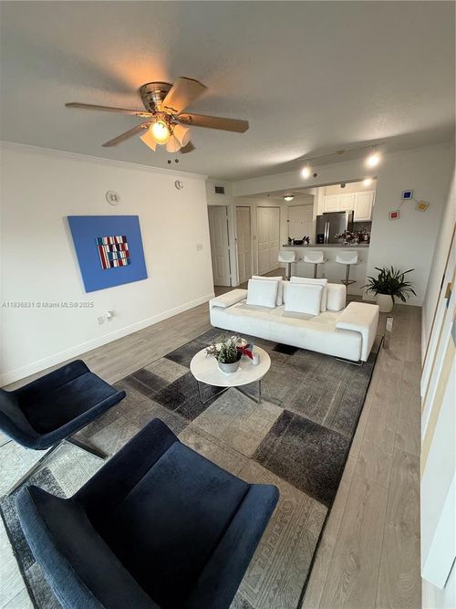 apt-1213-2665 Sw 37th Ave, Miami, FL, 33133-2760 | Card Image