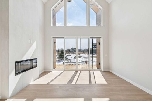 37 Cottageclub Lane, Rural Rocky View County, AB, T4C1B1 | Card Image