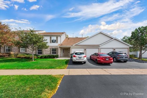 unit-2-1316 N Red Oak Cir, Round Lake Beach, IL, 60073-5500 | Card Image