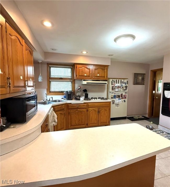 1525 Bellvue Dr, House other with 3 bedrooms, 2 bathrooms and null parking in Niles OH | Image 5