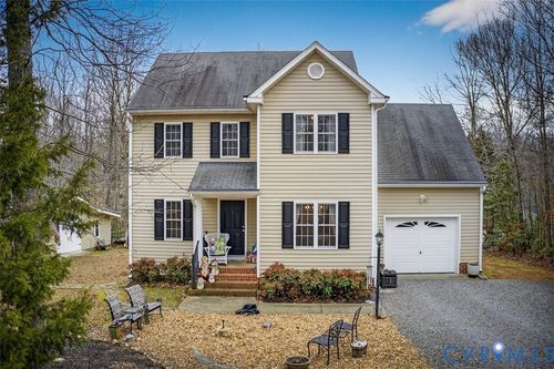 297 Castle Park Ln, Mineral, VA, 23117-3543 | Card Image