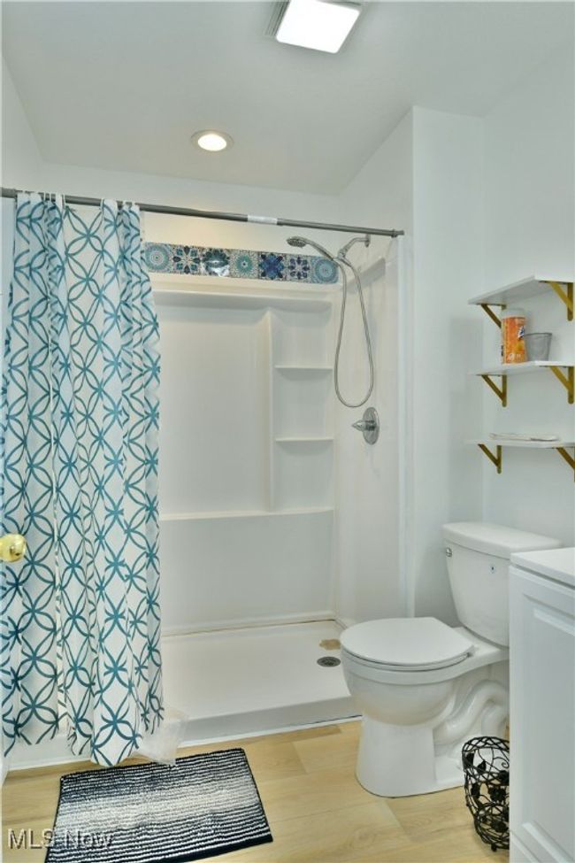 1774 Edgewood St Ne, House other with 3 bedrooms, 2 bathrooms and null parking in Warren OH | Image 42