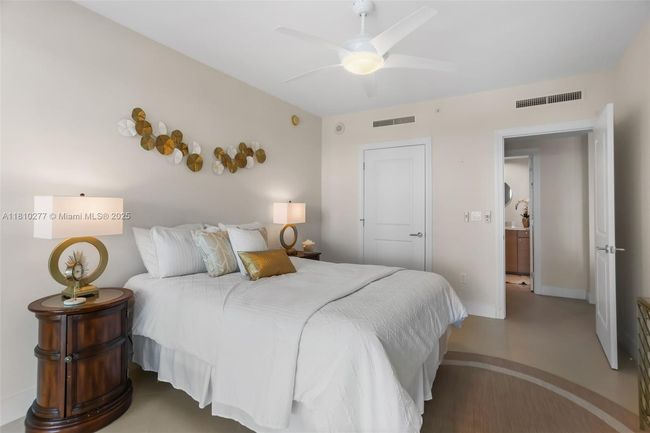 APT-508 - 1 N Ocean Blvd, Condo with 2 bedrooms, 2 bathrooms and null parking in Pompano Beach FL | Image 29