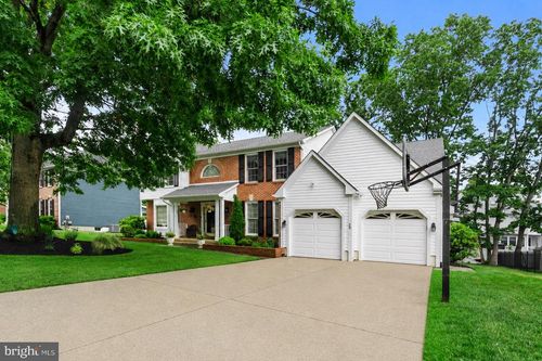 28 Regan Ln, VOORHEES, NJ, 08043-4146 | Card Image