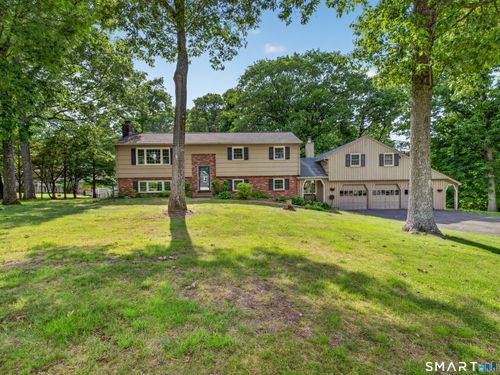 14 Hunters Ridge Rd, Shelton, CT, 06484-3536 | Card Image