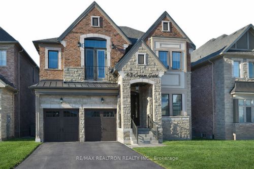 63 Cairns Gate, King City, ON, L7B0P5 | Card Image