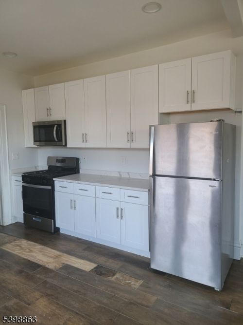 apt-c-325 Bloomfield Ave, Caldwell, NJ, 07006-5136 | Card Image