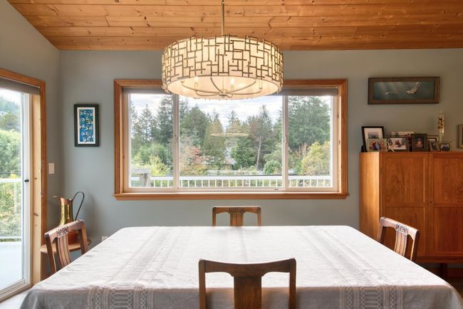 12810 Mainsail Road, House other with 3 bedrooms, 3 bathrooms and 10 parking in Madeira Park BC | Image 10