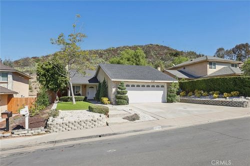 27191 Valleymont Rd, Lake Forest, CA, 92630-5824 | Card Image