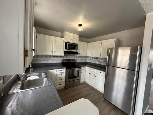 3649 Campbell Dr, Torrington, WY, 82240-1524 | Card Image