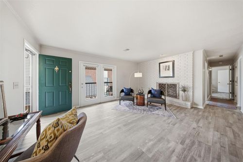 252-4400 Hemingway Drive, Oklahoma City, OK, 73118 | Card Image