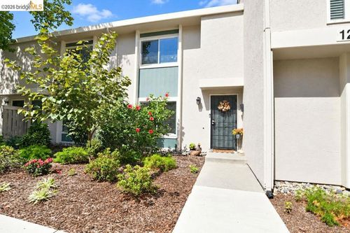 c-1261 Pine Creek Way, Concord, CA, 94520-3645 | Card Image