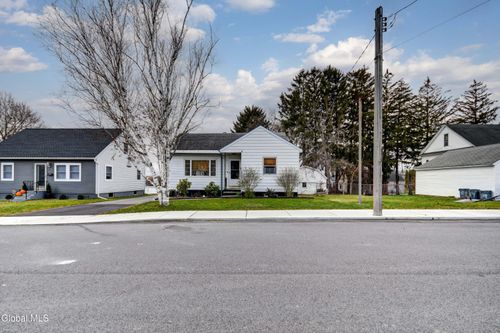 1 Julia St, Amsterdam, NY, 12010-5103 | Card Image