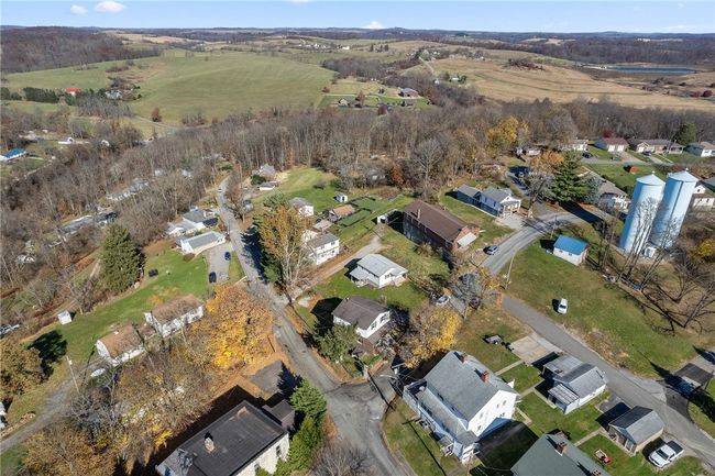 52 Grant St, House other with 3 bedrooms, 2 bathrooms and null parking in Cokeburg PA | Image 30