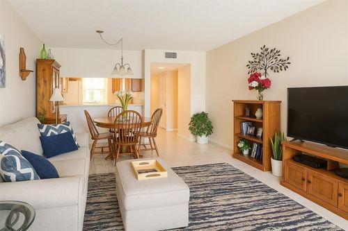 9832 W Mcnab Rd, TAMARAC, FL, 33321-3366 | Card Image