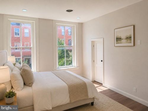 3-923 N Calvert Street, BALTIMORE, MD, 21202 | Card Image