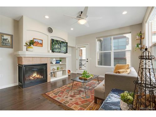 apt-305-1747 N Pearl St, Denver, CO, 80203-1497 | Card Image