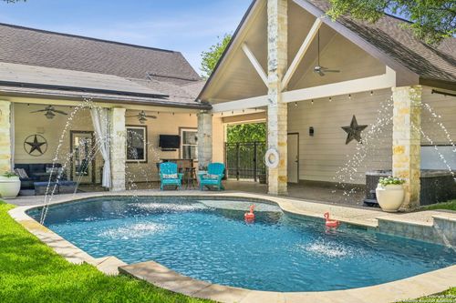 27322 Sherwood Forest Dr, San Antonio, TX, 78260-5157 | Card Image