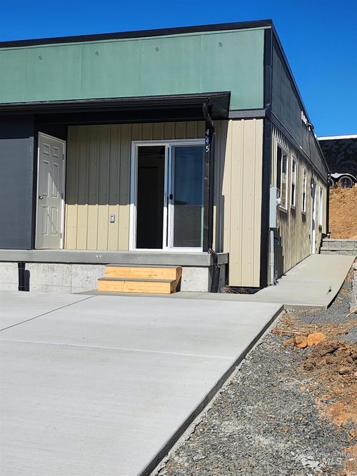 433 Powers Ave, Moscow, ID, 83843-4071 | Card Image