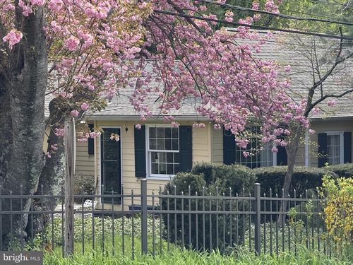 1519 Appletree Ln, WILMINGTON, DE, 19810-4201 | Card Image