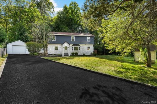 58 Lakelands Ave, Greenwood Lake, NY, 10925-2814 | Card Image