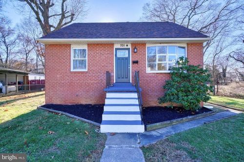 701 Platinum Ave, BALTIMORE, MD, 21221-5006 | Card Image