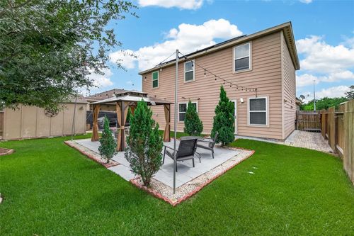 2085 Saras Way, Brookshire, TX, 77423-4523 | Card Image