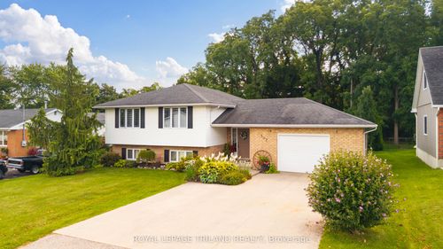 107 Mckellar St, Glencoe, ON, N0L1M0 | Card Image