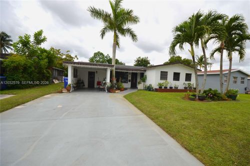 7470 Polk St, Hollywood, FL, 33024-7235 | Card Image