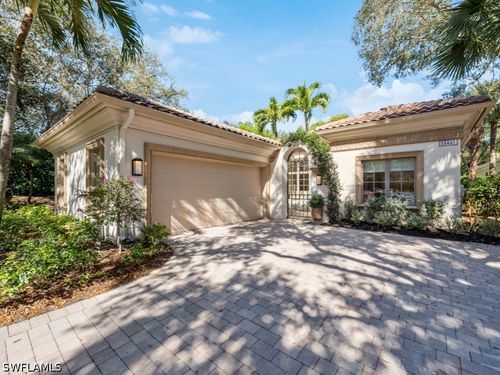 15627 Villoresi Way, NAPLES, FL, 34110-2713 | Card Image