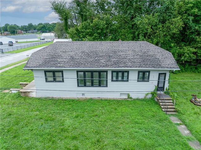 245 Randolph St, House other with 2 bedrooms, 1 bathrooms and null parking in TIPTON MO | Image 5