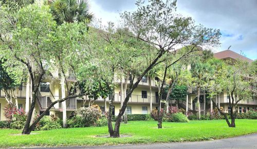 apt-403-3301 Nw 47th Ter, Lauderdale Lakes, FL, 33319-6713 | Card Image