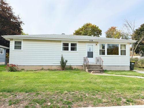 550 Elm Street, Hampshire, IL, 60140 | Card Image