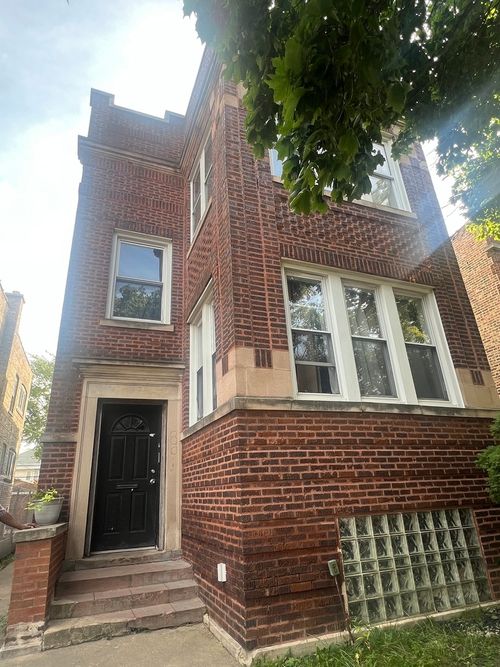 8019 S Morgan Street, Chicago, IL, 60620 | Card Image