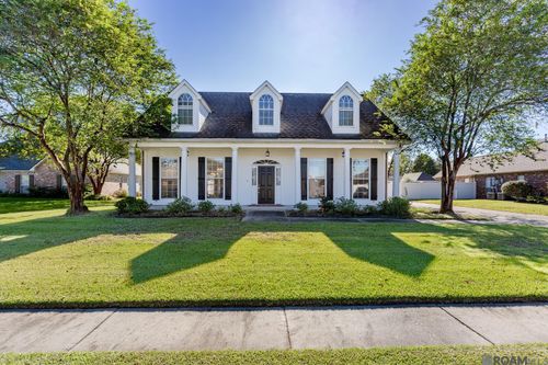4707 Shelter Ct, Port Allen, LA, 70767-5962 | Card Image