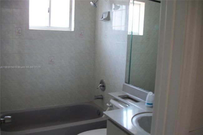7230 W 34 Th Ct, House other with 4 bedrooms, 3 bathrooms and null parking in Hialeah FL | Image 21