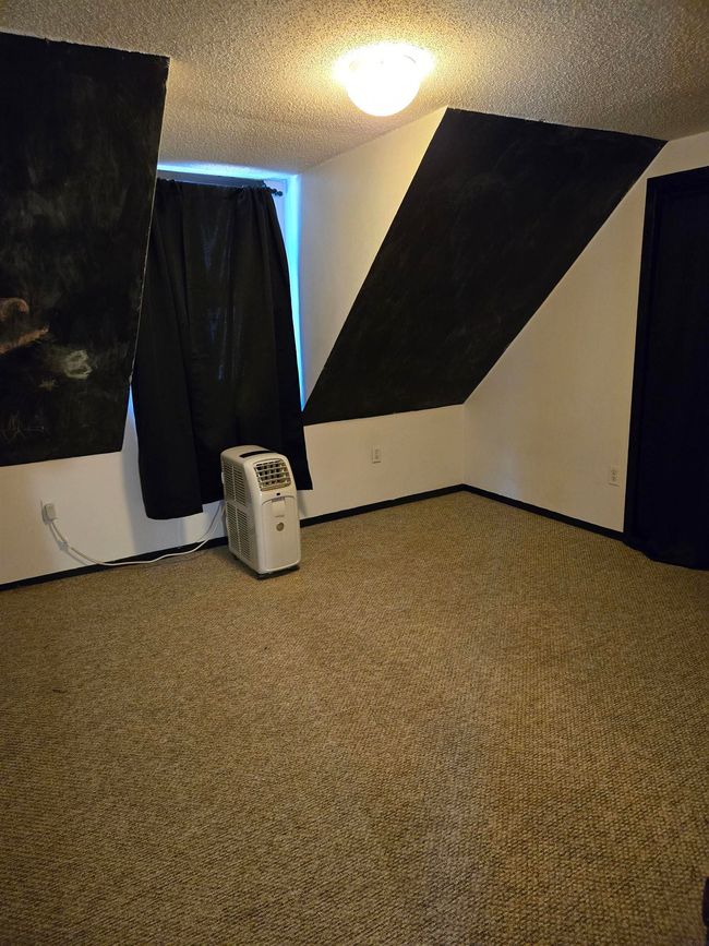 511 2 Nd St W, House other with 3 bedrooms, 2 bathrooms and null parking in Cresco IA | Image 30