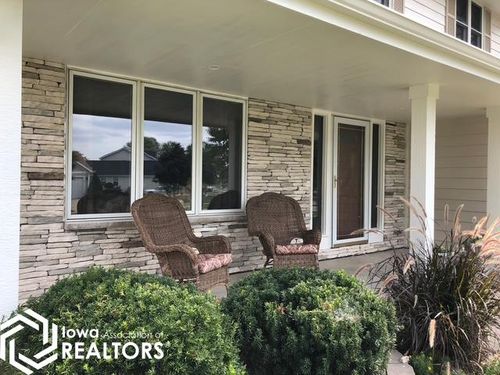 1001 Sw Maplewood Drive, Grimes, IA, 50111 | Card Image