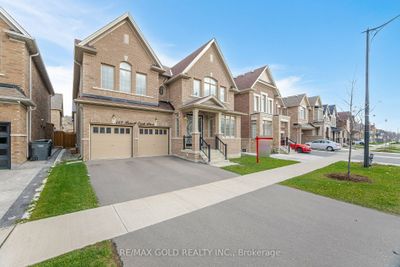 143 Russell Creek Dr, House other with 5 bedrooms, 4 bathrooms and 4 parking in Brampton ON | Image 2