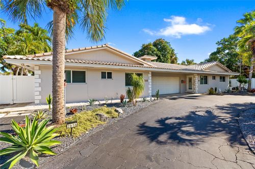 2616 Middle River Dr, Fort Lauderdale, FL, 33306-1406 | Card Image