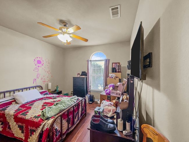 Another secondary bedroom on 1st floor (agian, pardon our mess...we're sorting & packing!) | Image 14