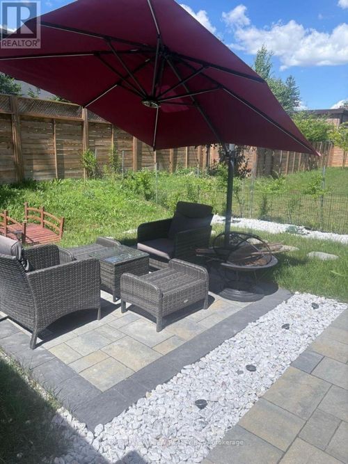 20 Direzze Crt, Richmond Hill, ON, L4C5T8 | Card Image