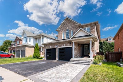 5 Vanier St, House other with 4 bedrooms, 3 bathrooms and 5 parking in Whitby ON | Image 2