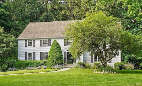 5 Diane Ct, Katonah, NY, 10536-2504 | Card Image