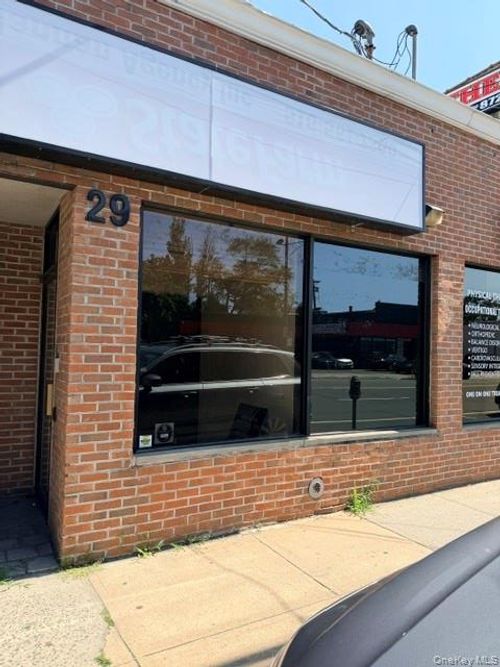 29 E Merrick Road, Hempstead, NY, 11580 | Card Image