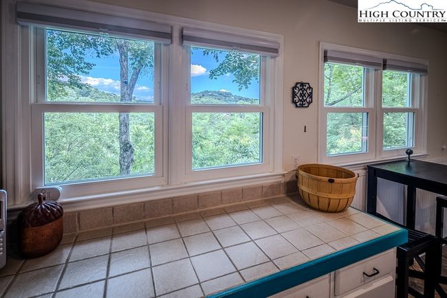 492 Skyland View Dr, House other with 3 bedrooms, 2 bathrooms and null parking in Blowing Rock NC | Image 20