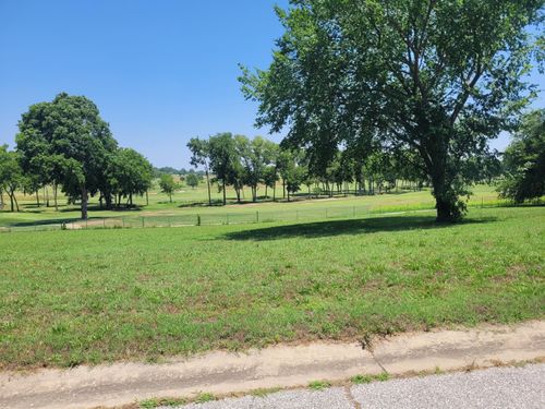 59608 Circle Dr Nw, Miami, OK, 74354 | Card Image