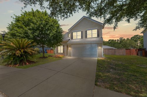 9404 Divot Ln, Summerville, SC, 29485-8869 | Card Image