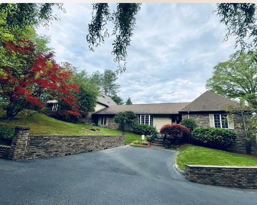 103 Kingsbury Woods Rd, Middlesboro, KY, 40965-1730 | Card Image